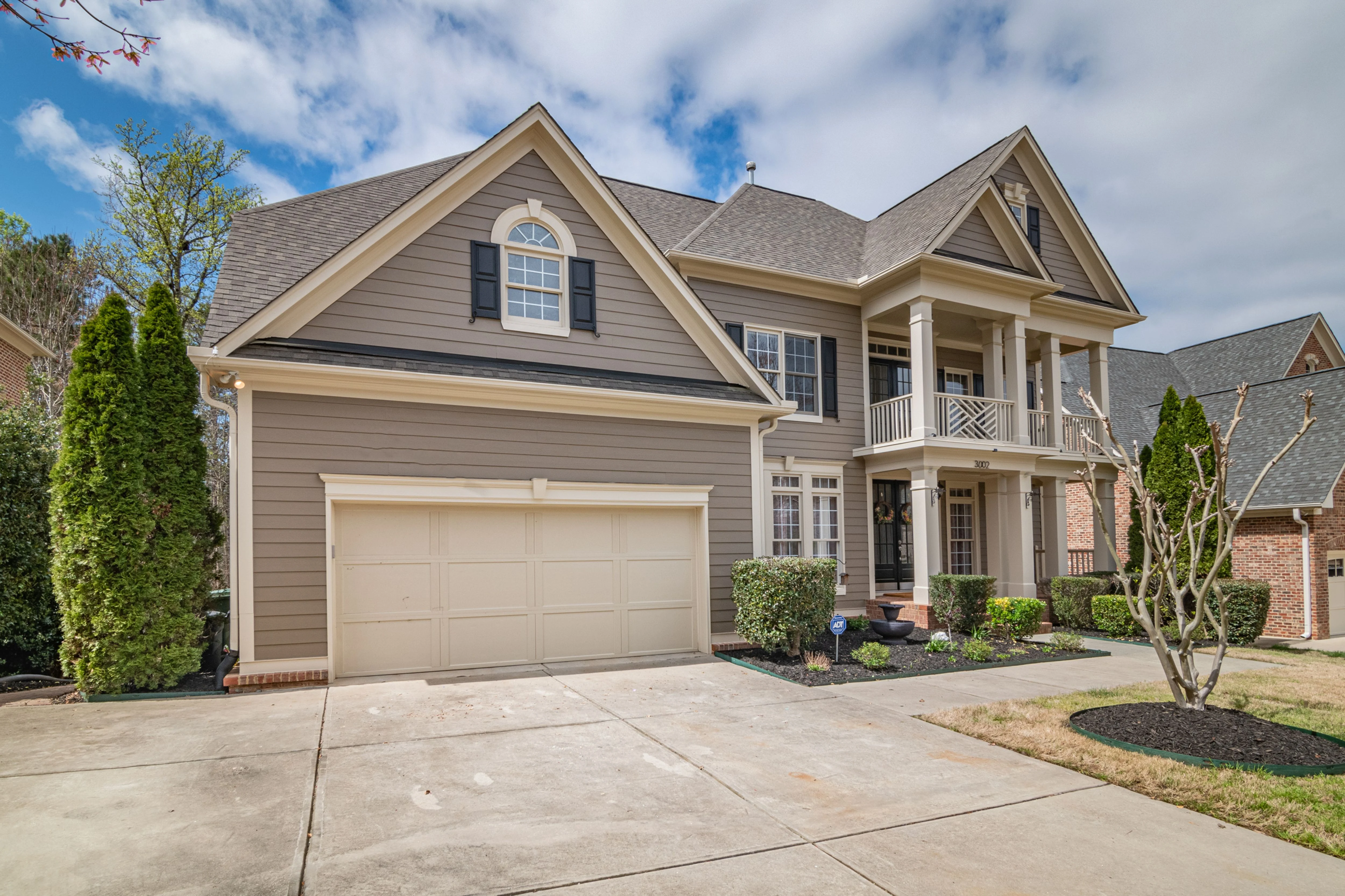 Residential garage door in Willowbrook